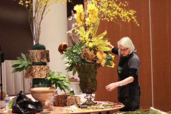 cocktail tropical arrangement